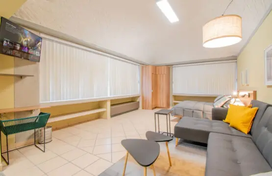 67875 249213 czDHOuovSpipglADd01v0kGfgMMYi1Q hIkL1cqH1KE 65e777155eedb.jpg