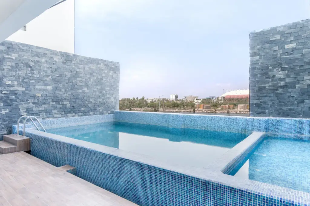 67875 281971 2IP z5lXGIXvCaF2cxdeEs0AS9hL XRAHdtth98M4Ds 666bb100db590.jpg