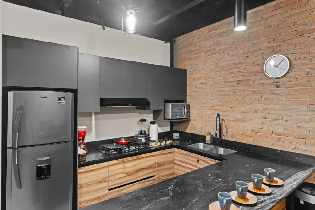 67875 444135 Fl ta7q3VtmkGqNGF3m8PRvpe2f8qqDifUuIBEp476A 68f54a6d04ae4.jpg