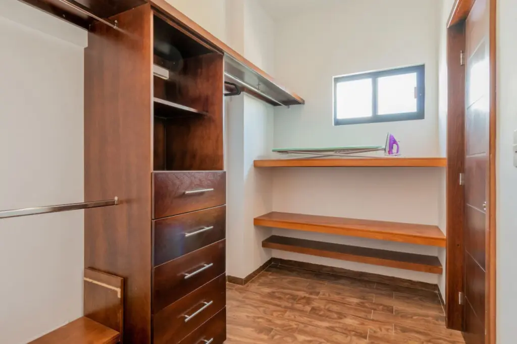 67875 249211 tTmzO6PfQ7nVBuBDzn82CwynoR5yos3HL d0UNs4vw 65e777278c5dd.jpg