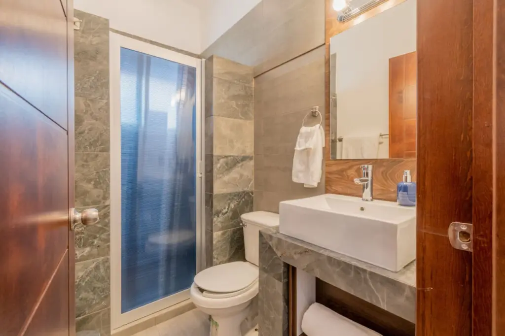 67875 249211 OW4UF11 OAWtT KbHB317z11Lyh1nJfXs6NRPgmGv4 65e7674447703.jpg