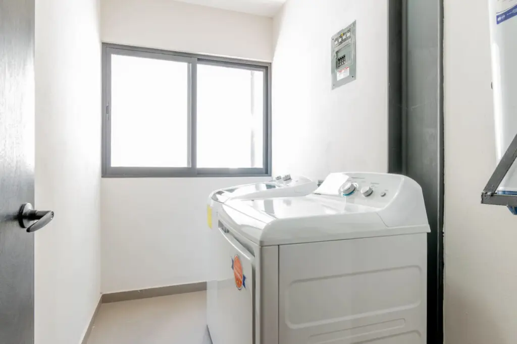 67875 265576 yah04efbEy9K0jP9uWKXSO P3m9dUXaHbyeqHhrmzeU 66296e4fc67e5.jpg