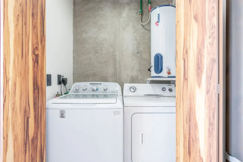 67875 335730 PhZPOKCLKqUH26FRiS1dyFQdveDF0R2q17EwFBiTqQ8 674c02c80999d.jpg