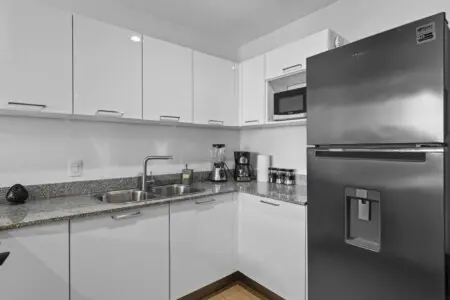 67875 453034 9fo4VRKc9vtTrynBxALnWUsJXzdBfMRQKltTq6gw71E 6916213959285.jpg