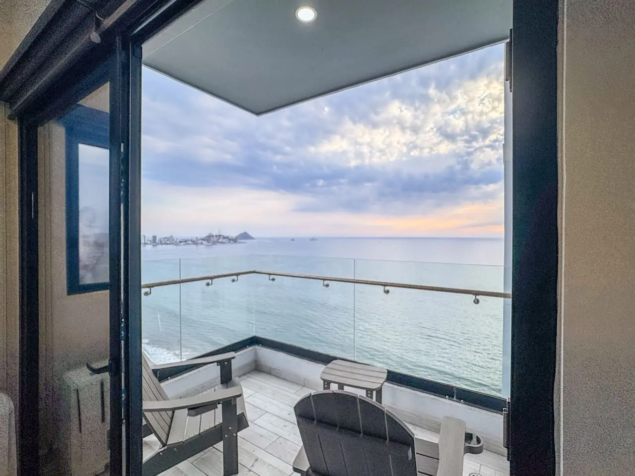 67875 485205 KWzNZ01V2A5xbKEFNgXLyxufgCYfLbccRdLNONYshBg 698941015bd3d.jpg